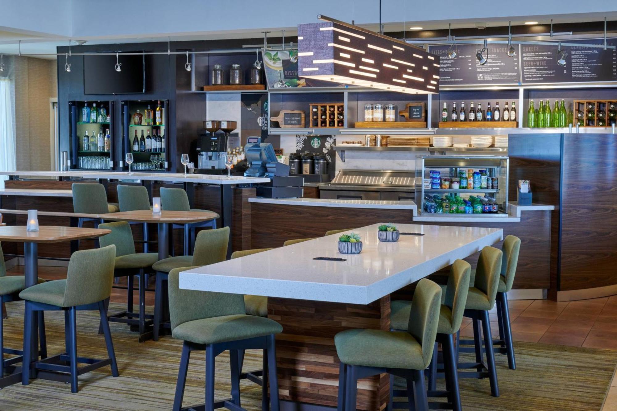 Courtyard By Marriott Indianapolis Castleton Hotel Buitenkant foto