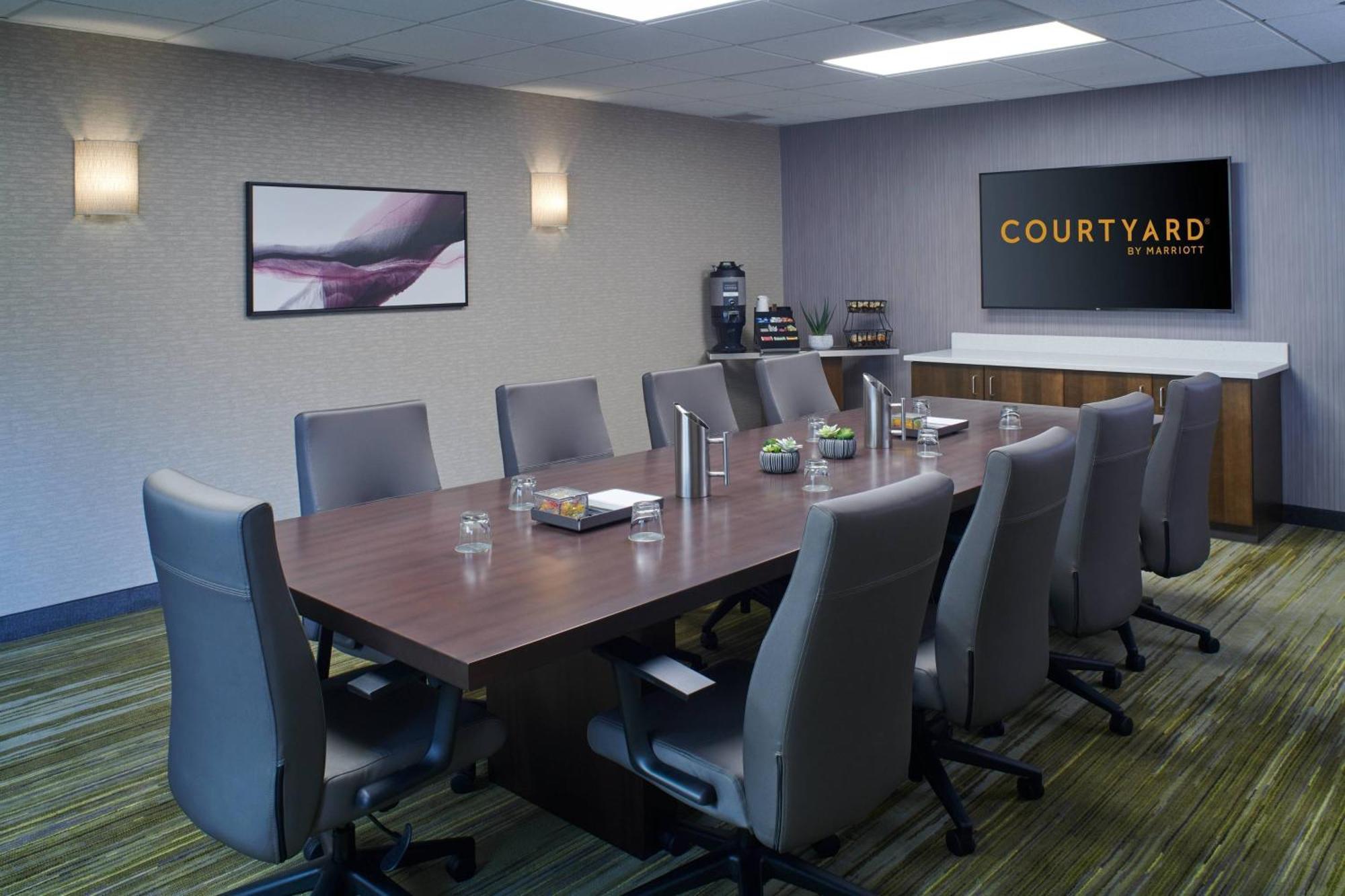 Courtyard By Marriott Indianapolis Castleton Hotel Buitenkant foto