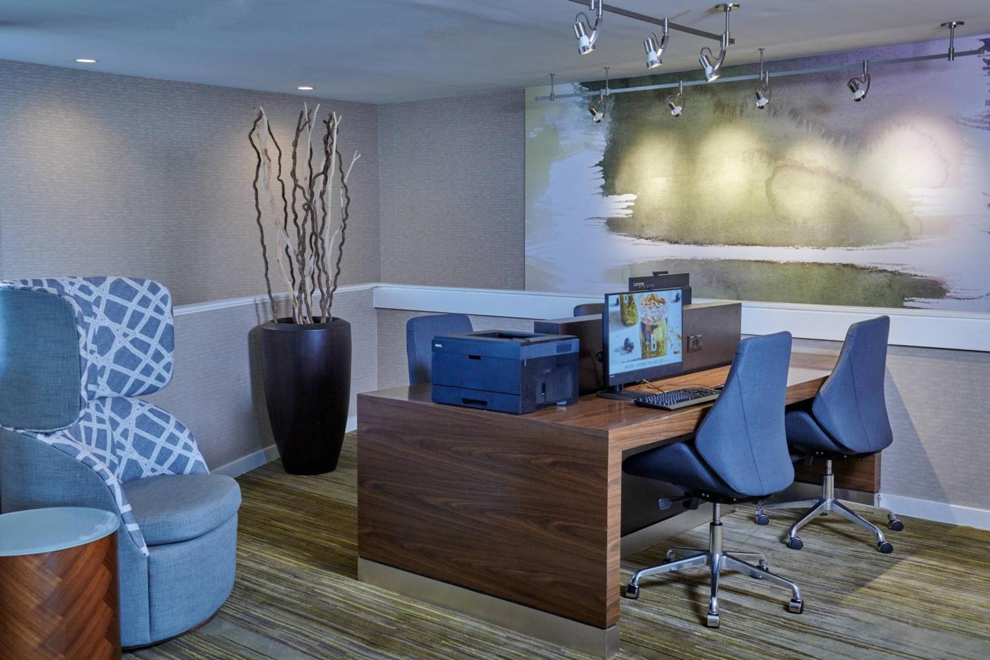 Courtyard By Marriott Indianapolis Castleton Hotel Buitenkant foto